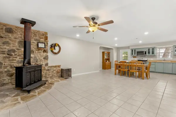600 Windrush, Canyon Lake, TX 78133