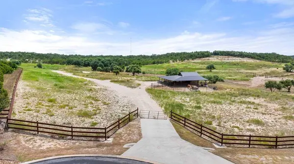 15801 Palomino Ranch DR, Leander, TX 78641