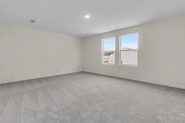 320 Sieders ST, Taylor, TX 76574