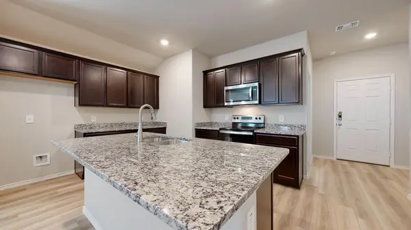 410 Isham DR, Killeen, TX 76542