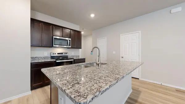 410 Isham DR, Killeen, TX 76542