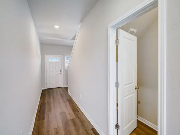109 Rivendale ST, Liberty Hill, TX 78642