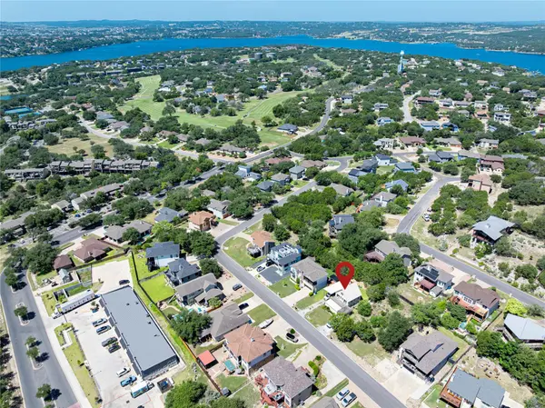 304 Southwind RD, Lago Vista, TX 78645