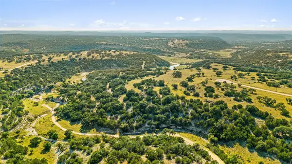 2915 Spring Crossing, Junction, TX 76849