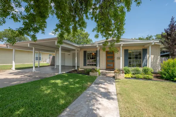 8417 Maine DR, Austin, TX 78758