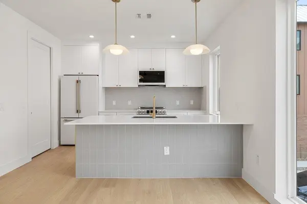 3528 Gonzales ST #1B, Austin, TX 78702