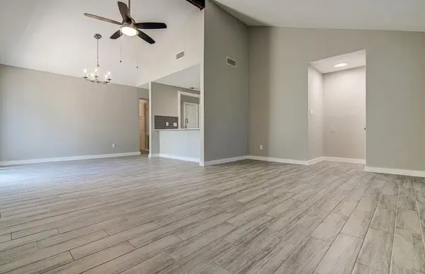 1603 Dale CV #A, Round Rock, TX 78664