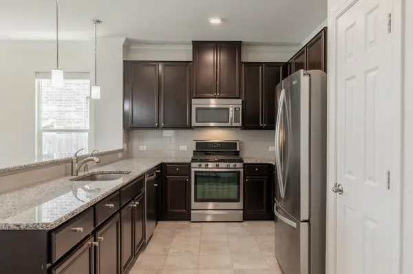 205 Mauldin ST, Georgetown, TX 78628