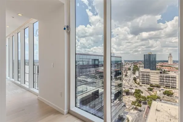 313 W 17th ST #1904, Austin, TX 78701