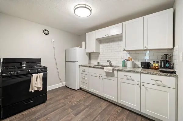 201 West 31st ST #E, Austin, TX 78705