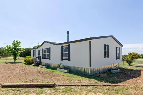 930 County Road 224, Florence, TX 76527