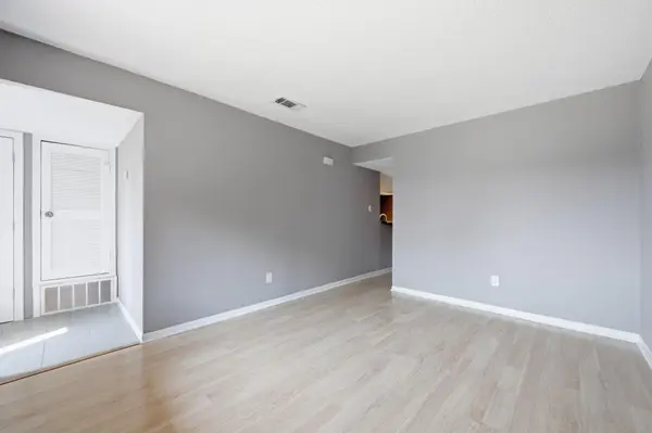 6406 Chimney Creek CIR #B, Austin, TX 78723