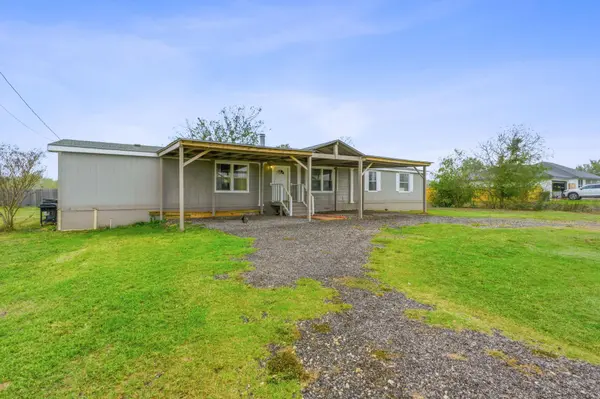 344 Coronado LN, Kyle, TX 78640