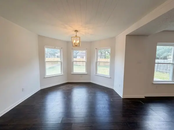 1707 Treeline DR, Cedar Park, TX 78613
