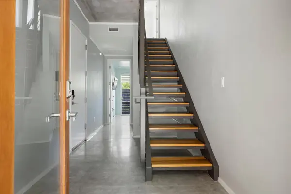 2301 S 5th ST #24, Austin, TX 78704