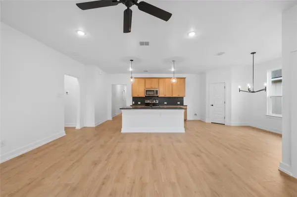 584 Gus LOOP, Georgetown, TX 78626