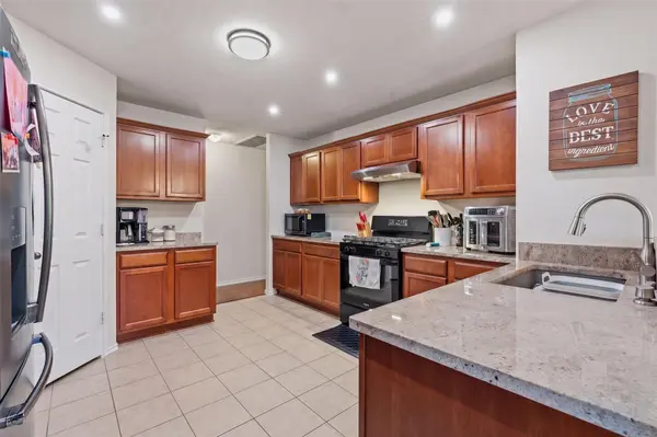 18512 Great Falls DR, Manor, TX 78653