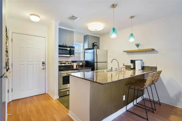 1422 Collier ST #214, Austin, TX 78704