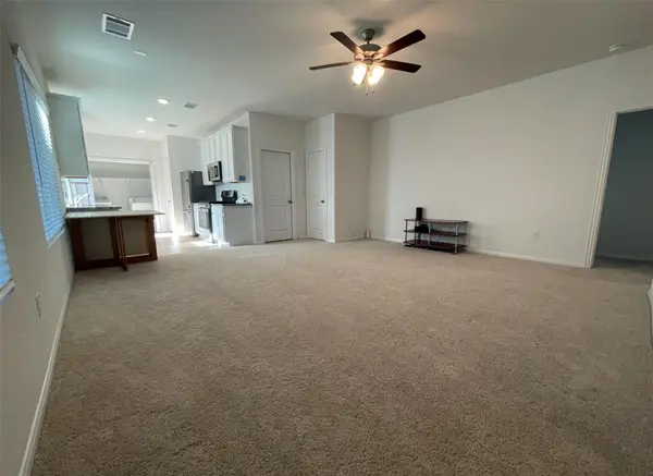 340 Kenai Dr DR, Kyle, TX 78640