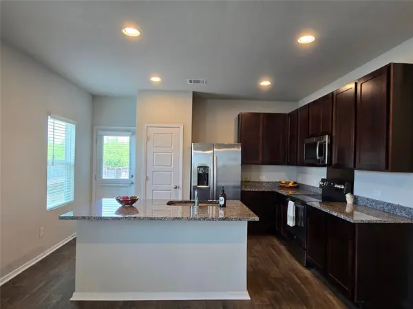 124 Edward R Gaytan ST, San Marcos, TX 78666
