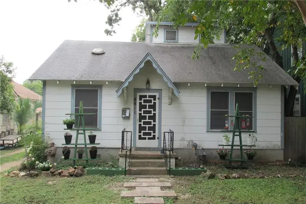4811 Red River ST, Austin, TX 78751