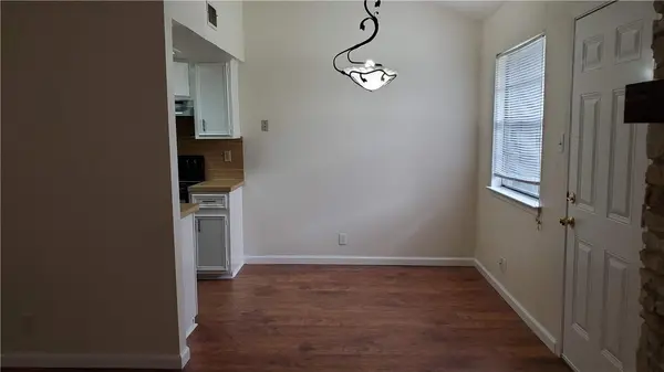 8810 Clearbrook TRL #A, Austin, TX 78729
