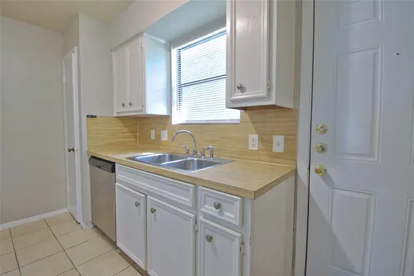 1707 Onion Creek Village DR #A, Round Rock, TX 78664