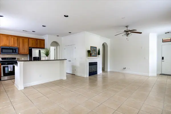 6705 Covered Bridge DR #10, Austin, TX 78736