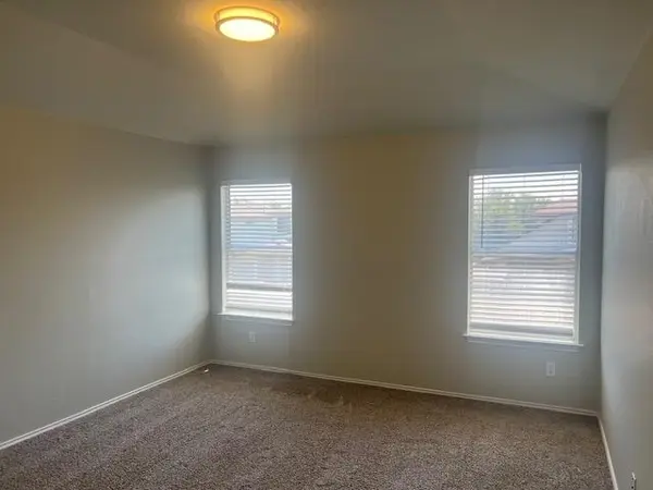 17411 Valentine DR, Round Rock, TX 78664