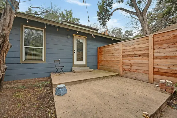 1103 Kenwood Ave #A, Austin, TX 78704