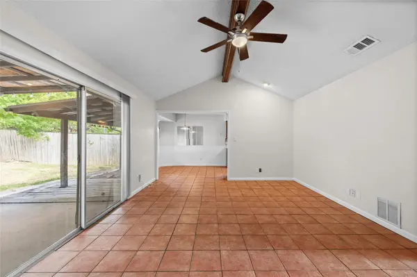 7506 Glenhill RD, Austin, TX 78752
