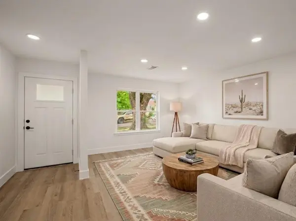 9006 Lodge CT, Austin, TX 78758