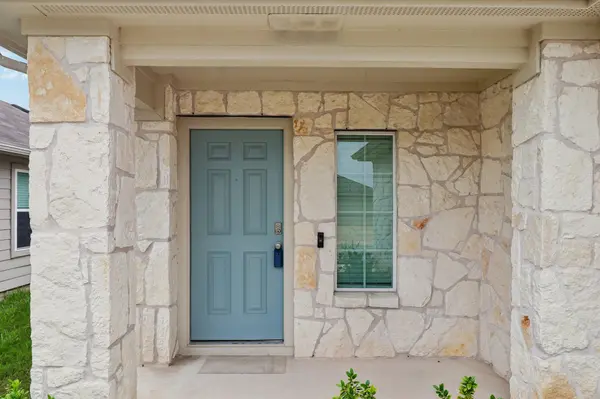 12317 Token TRL, Elgin, TX 78621