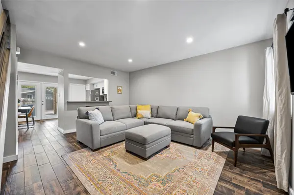 1404 Southport DR #A, Austin, TX 78704