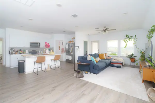 115 Aransas River RD, Hutto, TX 78634