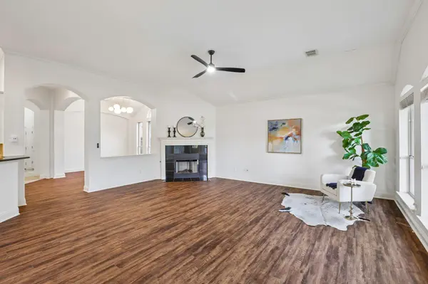 1017 Horseback HOLW, Austin, TX 78732
