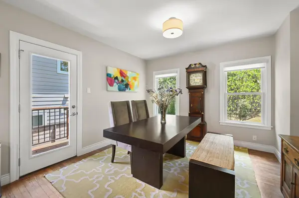 2111 W 12TH ST, Austin, TX 78703