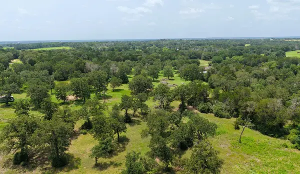 1016 Private Road 7040, Lexington, TX 78947