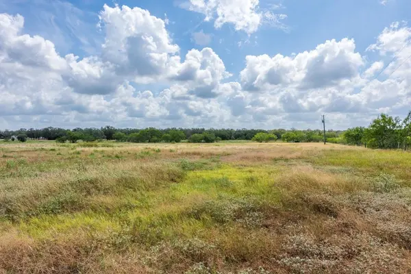 1140 Chalk RD, Harwood, TX 78632