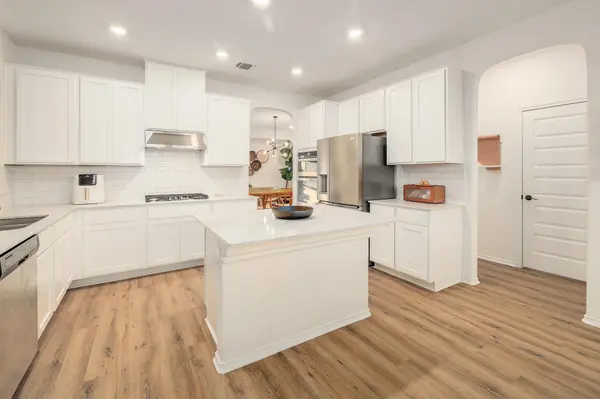 1132 Hemlen CV, Leander, TX 78641