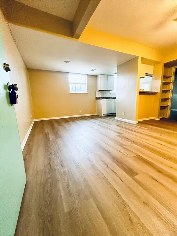 4410 Avenue F #211, Austin, TX 78751