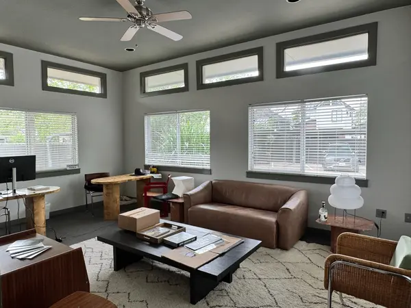 3906 Menchaca RD, Austin, TX 78704