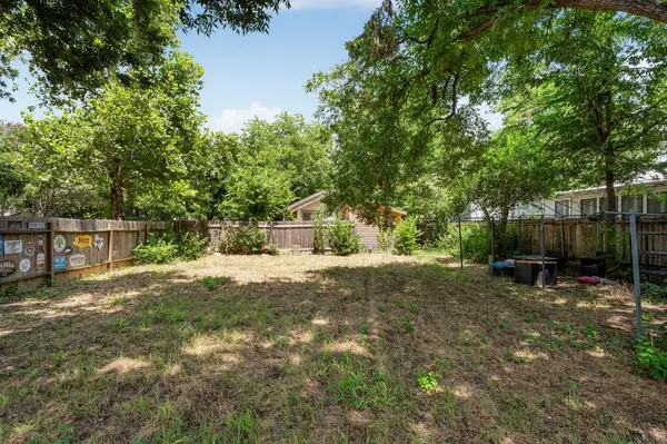 304 W 42nd ST, Austin, TX 78751