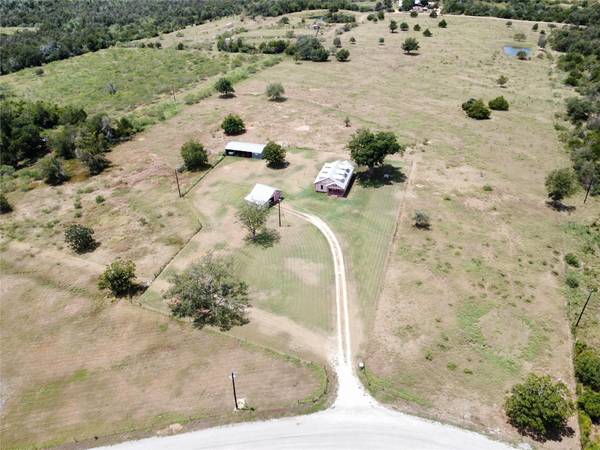 326 Bartsch LN, Red Rock, TX 78662