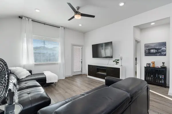 120 Scarborough WAY, San Marcos, TX 78666