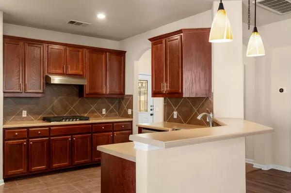 281 Kensington LN, Austin, TX 78737