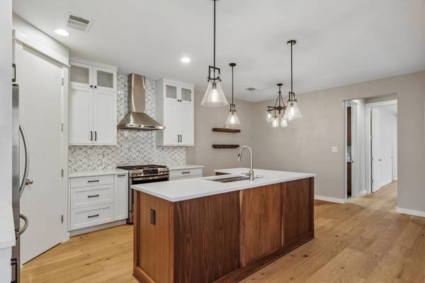 3108 Corbin LN, Austin, TX 78704