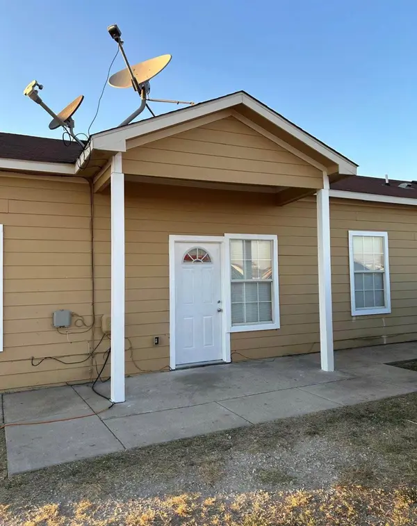 10342 Doyle RD #1B, Del Valle, TX 78617