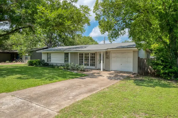 8202 Polar DR, Austin, TX 78757