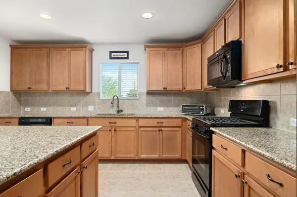 214 Hobby ST, Georgetown, TX 78633